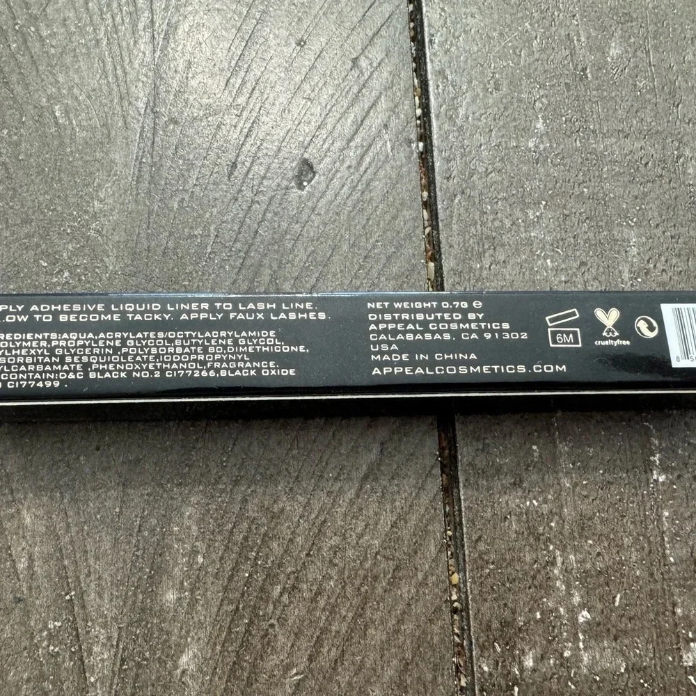 APPEAL Adhesive Liquid Liner‎ New In Box Jet Black